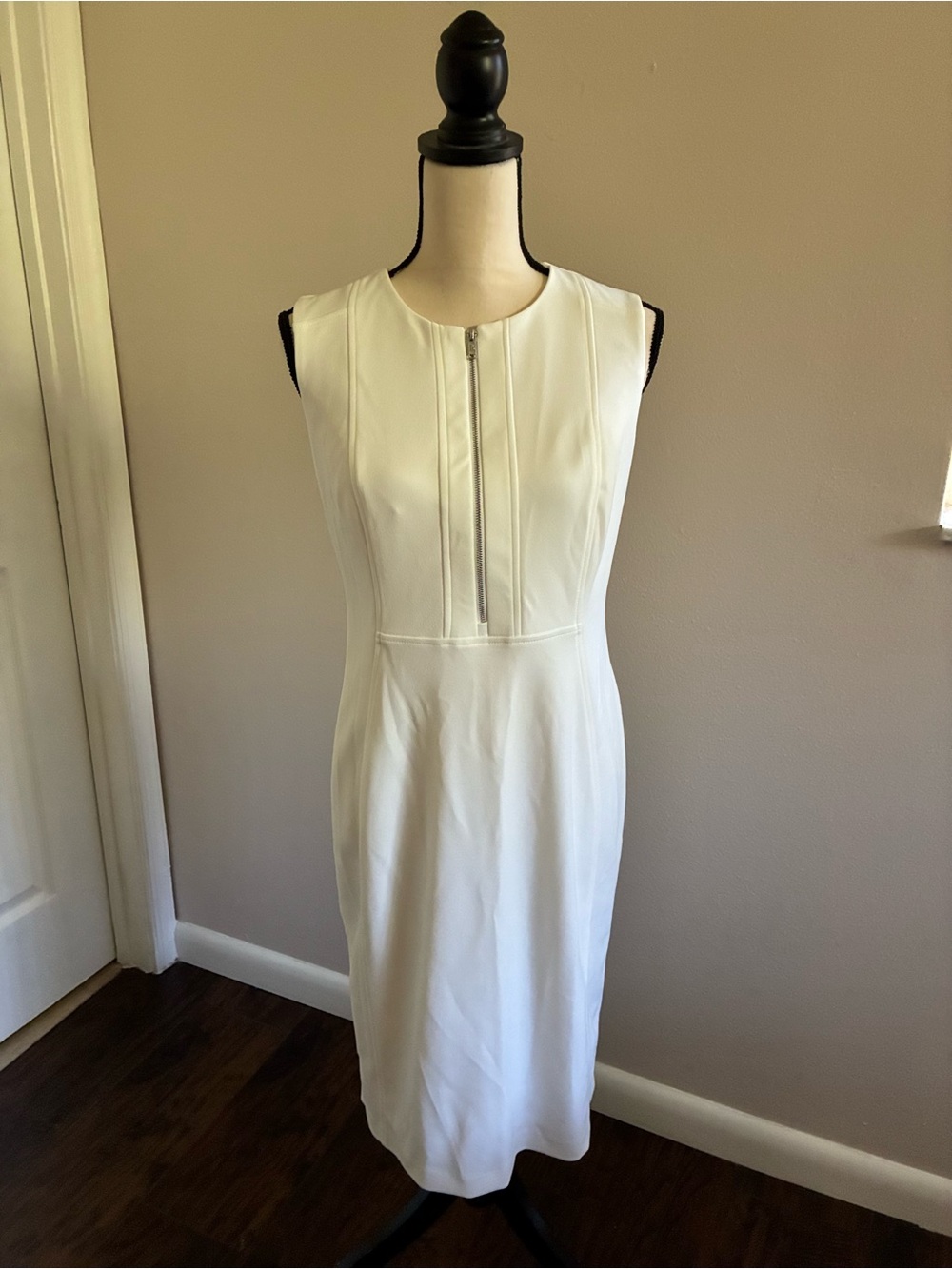 DKNY Sleeveless White Zip-Front Midi Dress